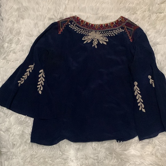 Johnny Was silk floral embroidered boho blouse - Picture 5 of 9